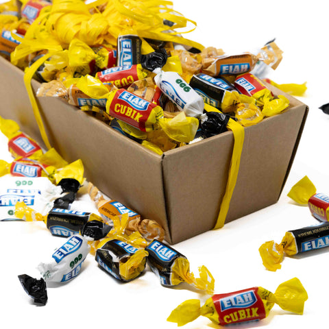 Vassoio rettangolare con 800 grammi di caramelle toffee assortite Elah