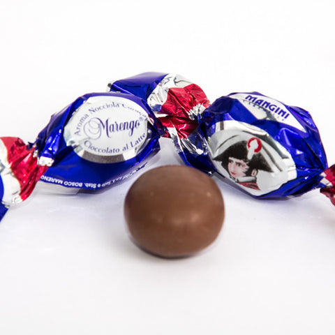 mangini, pralina, praline, dolce, dolci, ripiena, ripiene, crema, creme, liquorosa, liquori, alcool, nocciola, curacao, cioccolato, latte,